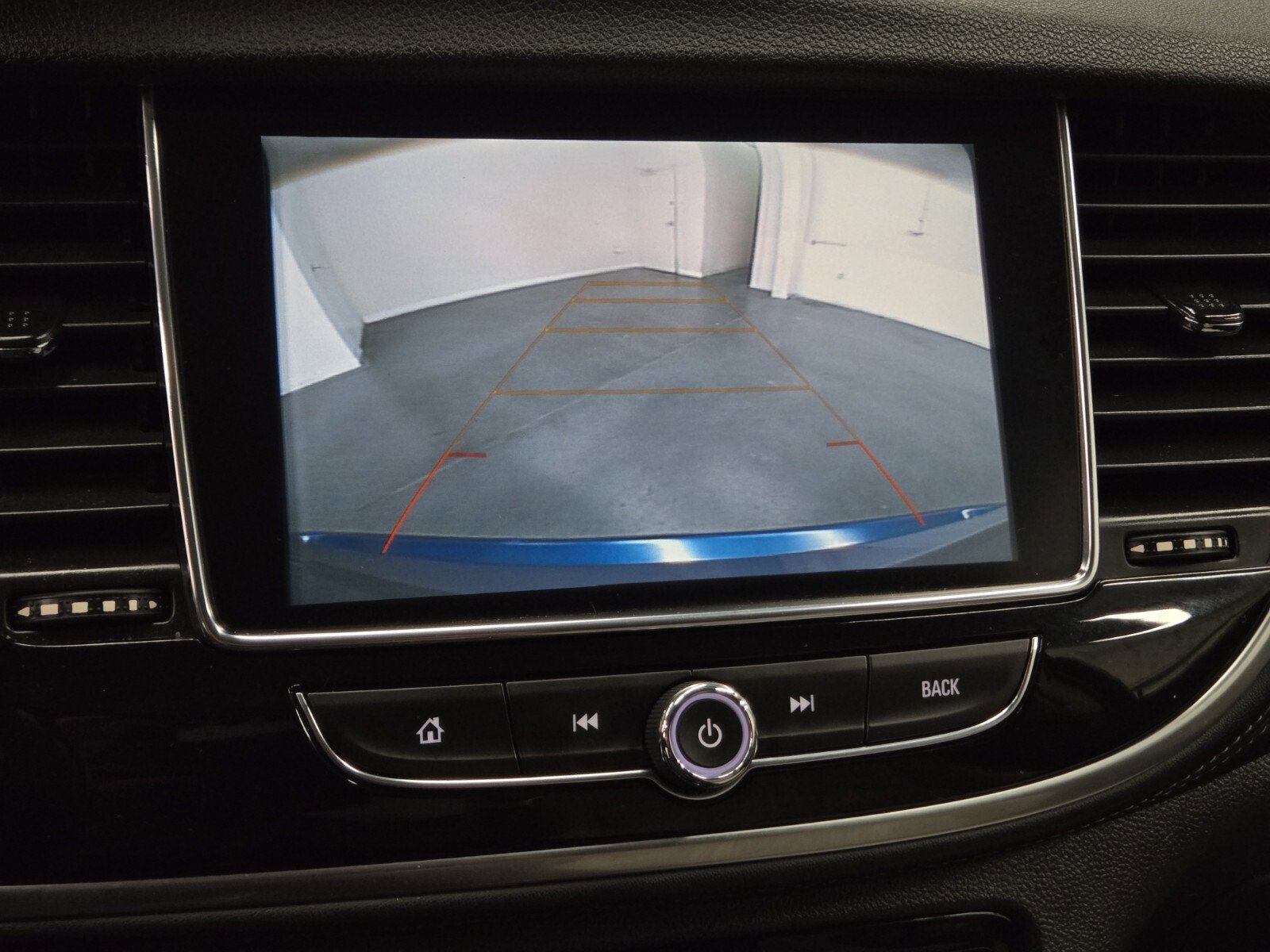 Used 2019 Buick Encore Preferred w/ Safety Package FWD image 19