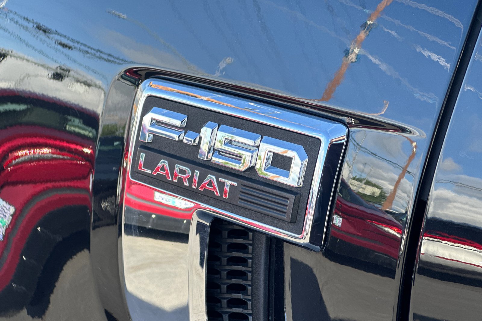 Used 2021 Ford F150 Lariat image 27