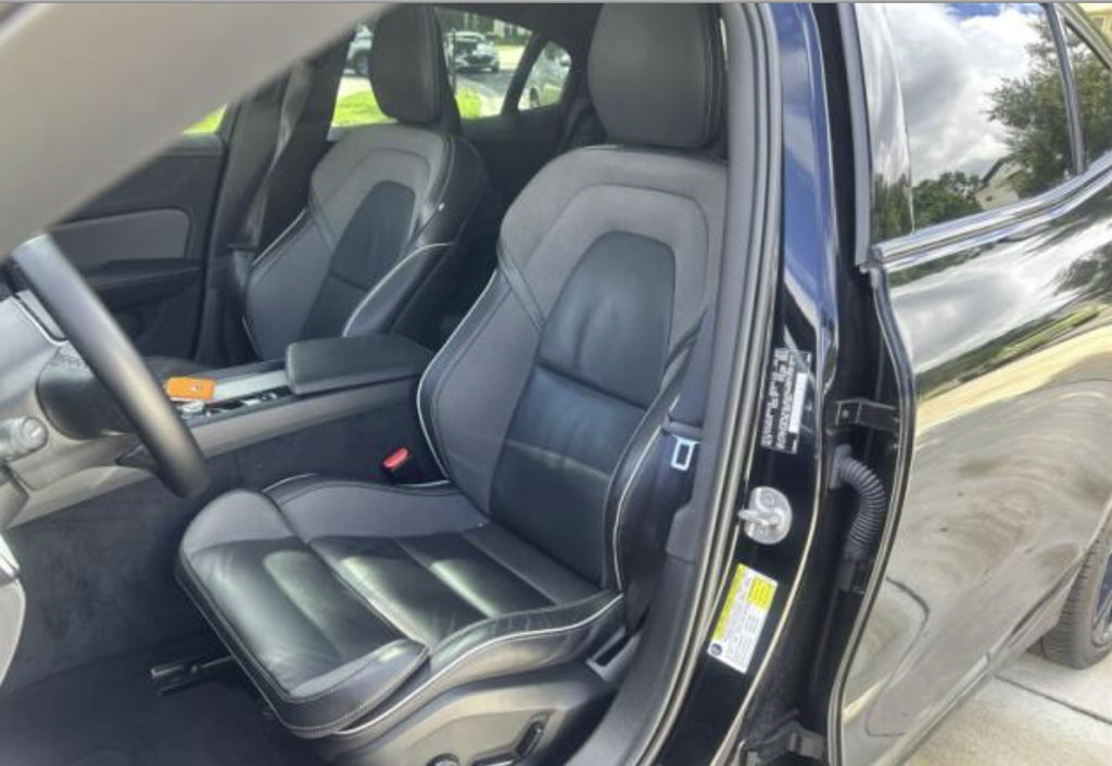 Used 2024 Volvo S60 B5 Plus FWD image 3