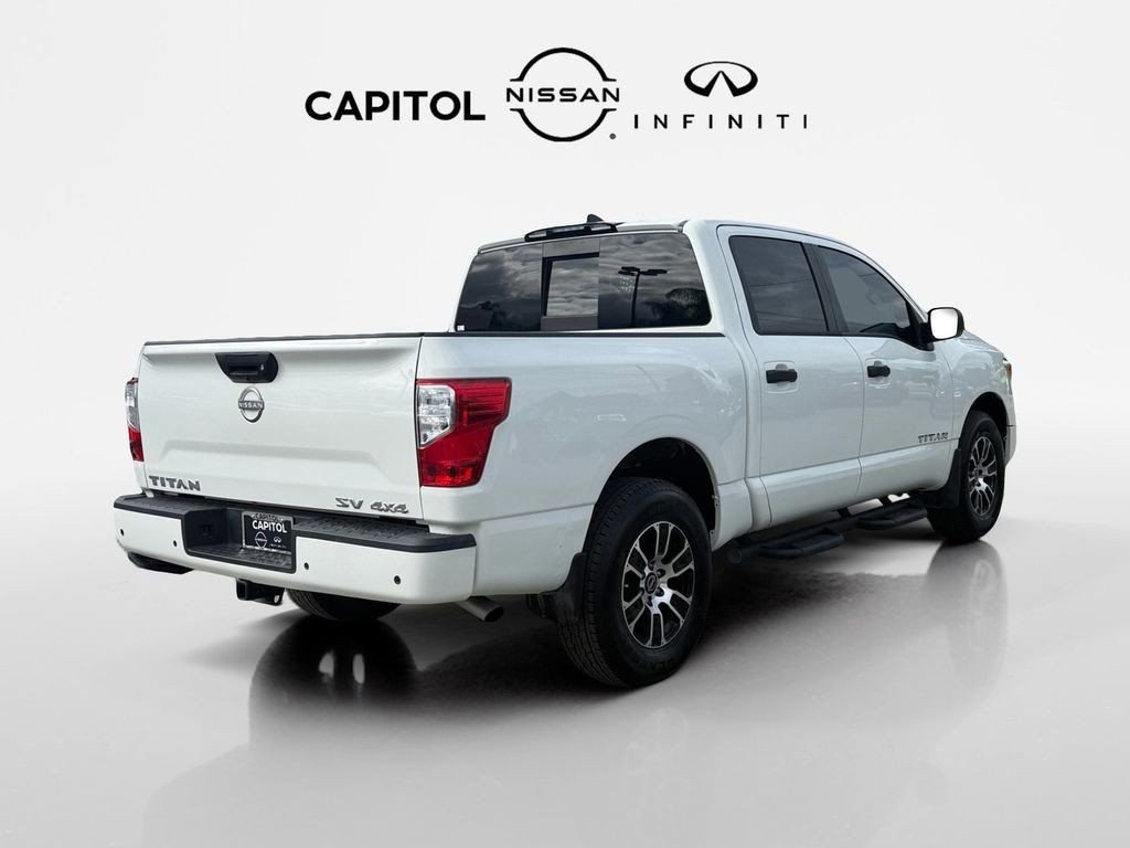 Used 2024 Nissan Titan SV w/ Accessory Utility Package image 5