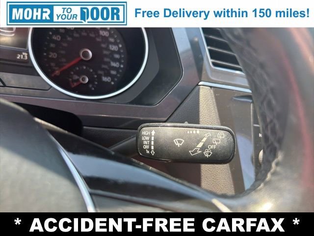 Used 2018 Volkswagen Tiguan SE AWD/4WD image 17