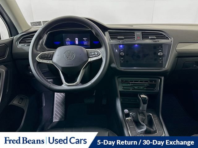 Used 2022 Volkswagen Tiguan SE image 22