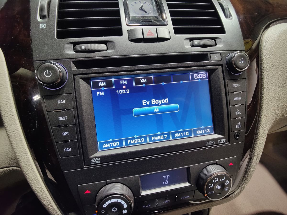 Used 2007 Cadillac DTS Performance image 44