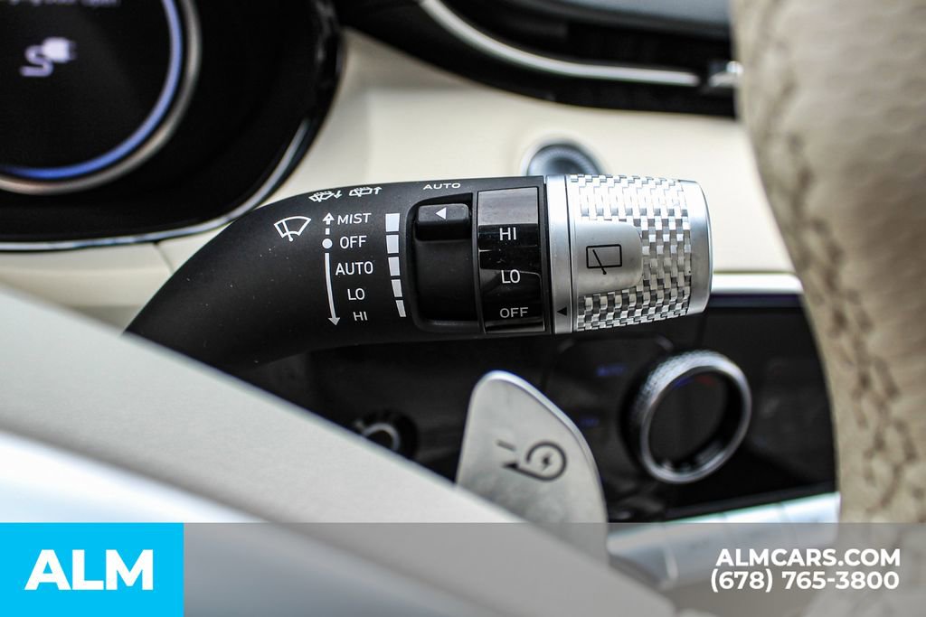 Used 2024 Genesis Electrified GV70 Advanced image 32