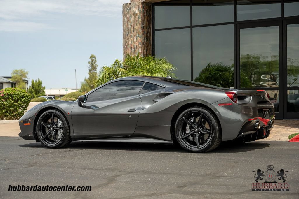 Used 2017 Ferrari 488 GTB RWD image 5