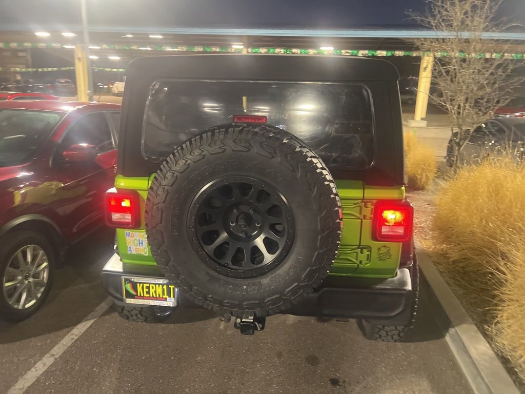 Used 2018 Jeep Wrangler Sport image 13