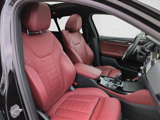 Used 2021 BMW X4 xDrive30i w/ M Sport Package AWD/4WD image 23