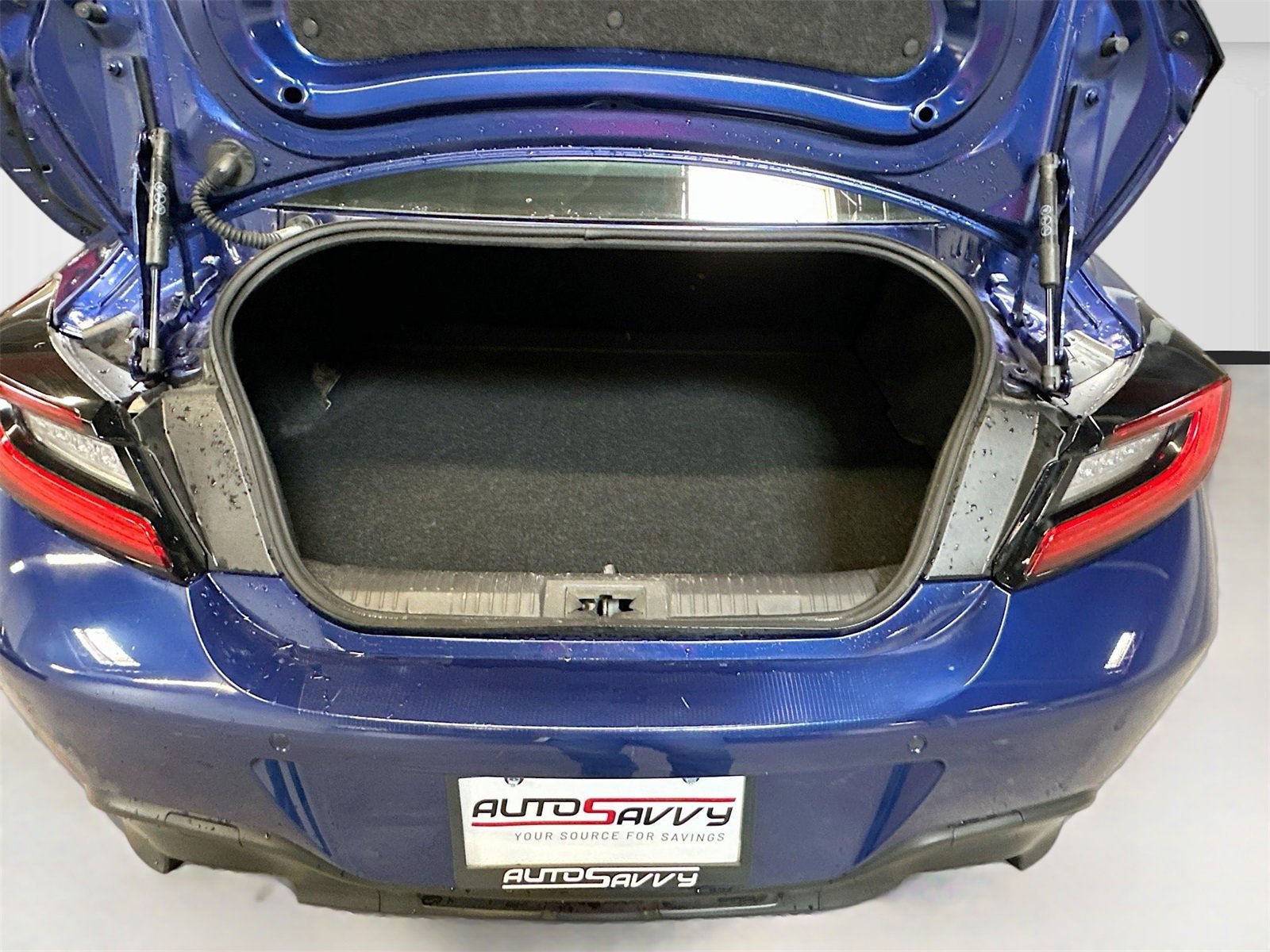 Used 2023 Toyota GR86 Premium w/ ALL Weather Mat Package (TMS) image 23