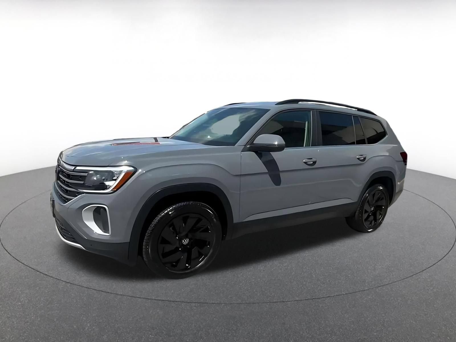 Used 2026 Volkswagen Atlas SE FWD image 6
