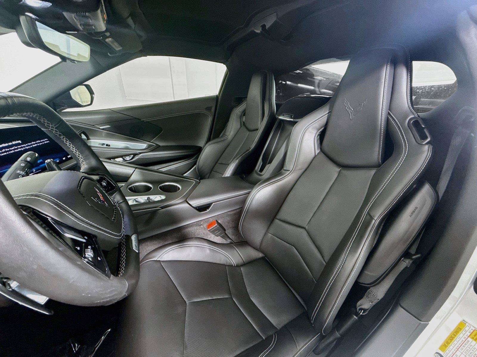 Used 2026 Chevrolet Corvette Z06 RWD image 10