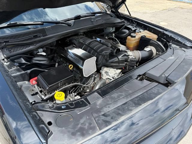 Used 2018 Dodge Challenger SRT w/ Technology Group RWD image 13