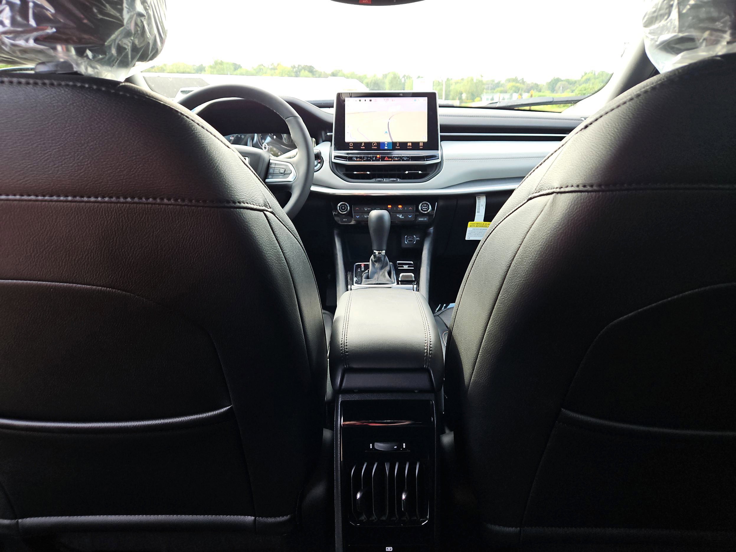 New 2024 Jeep Compass Limited w/ Elite Group image 24