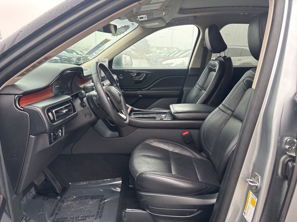 Used 2024 Lincoln Aviator Reserve image 14