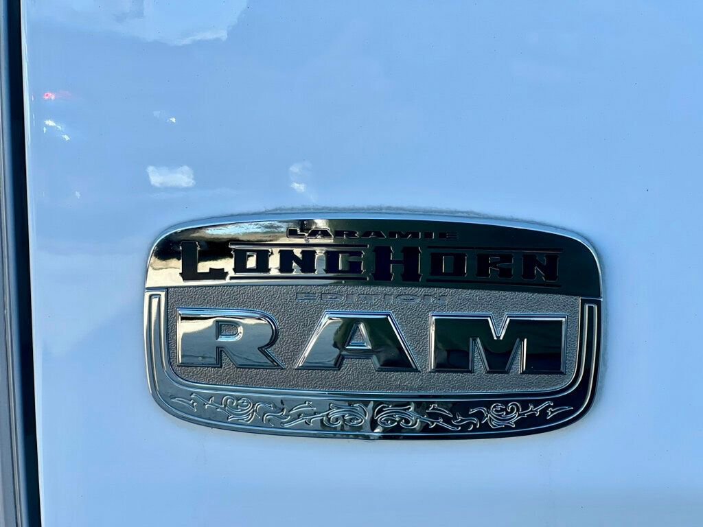 Used 2017 RAM 1500 Laramie Longhorn RWD image 9