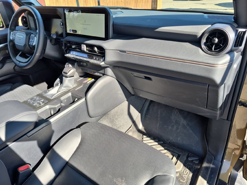 Used 2026 Toyota Land Cruiser w/ Premium Package AWD/4WD image 17