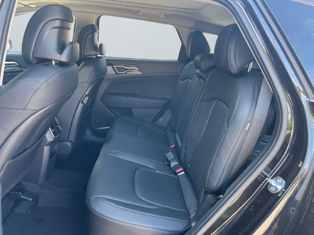New 2027 Kia Sportage EX AWD/4WD image 13