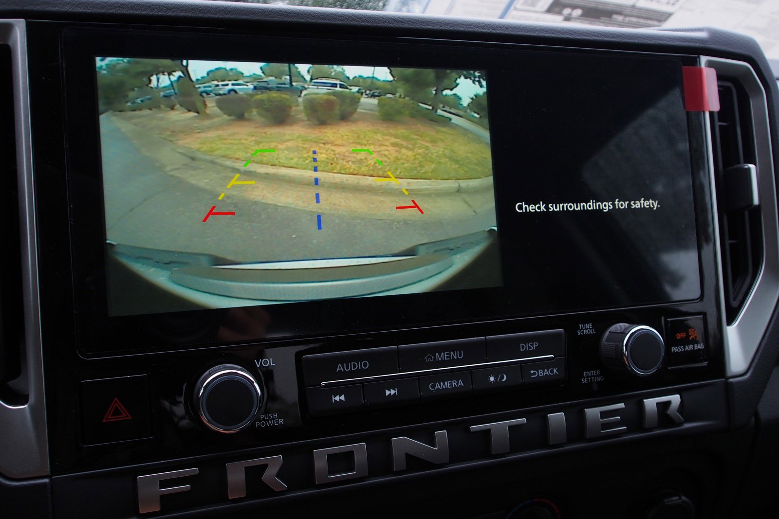 Used 2026 Nissan Frontier SV RWD image 26