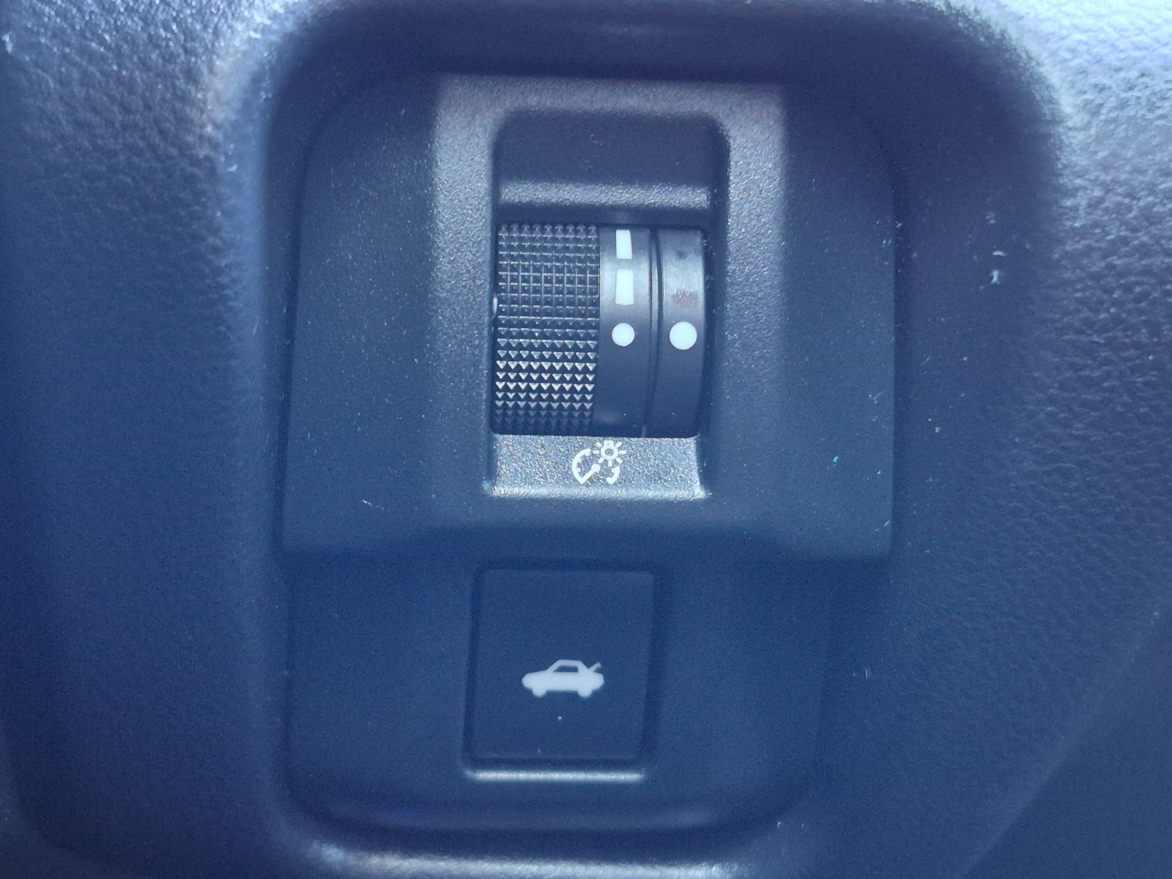Used 2023 Toyota GR86 RWD image 32