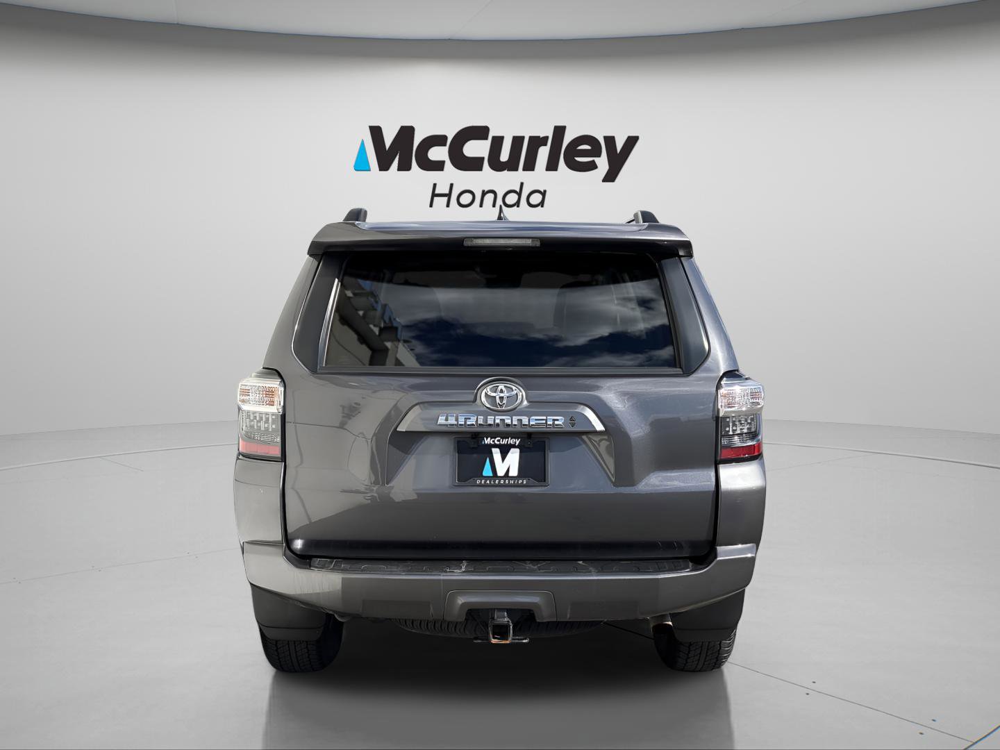 Used 2023 Toyota 4Runner SR5 Premium w/ Moonroof Package image 4