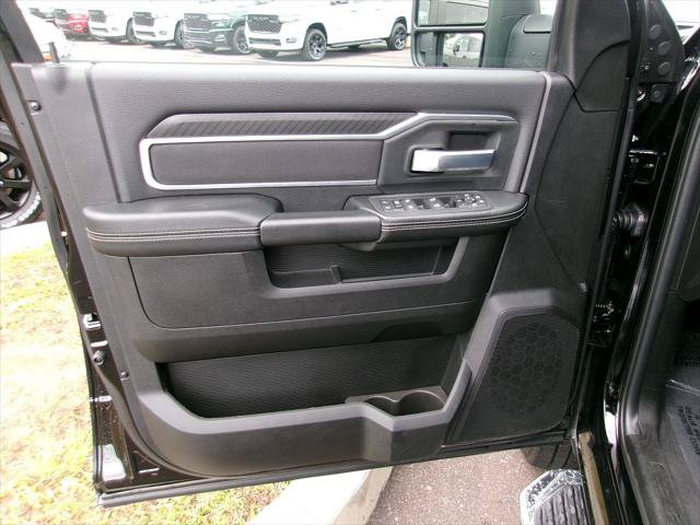 Certified 2025 RAM 2500 Big Horn AWD/4WD image 6