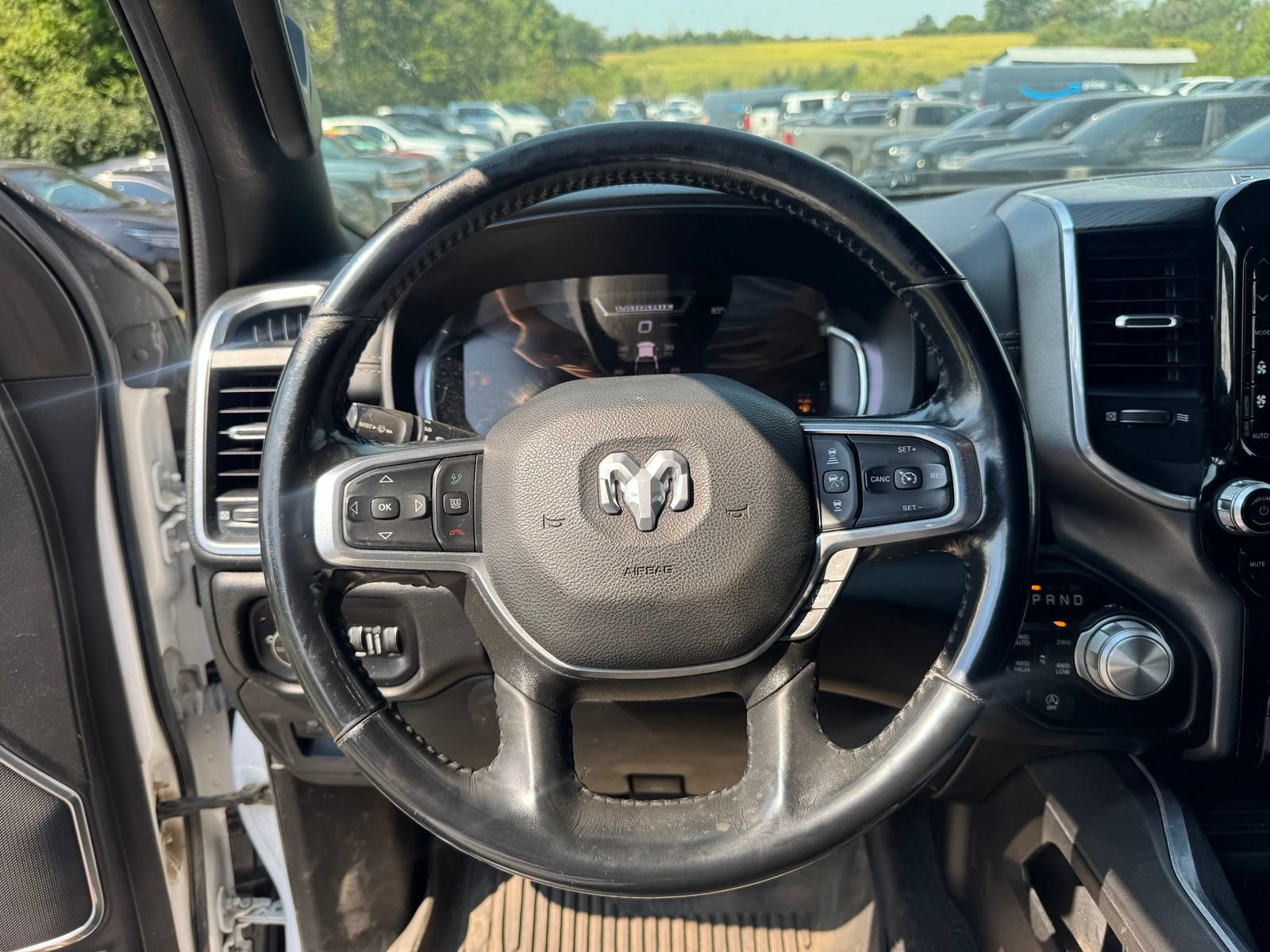 Used 2023 RAM 1500 Laramie AWD/4WD image 18