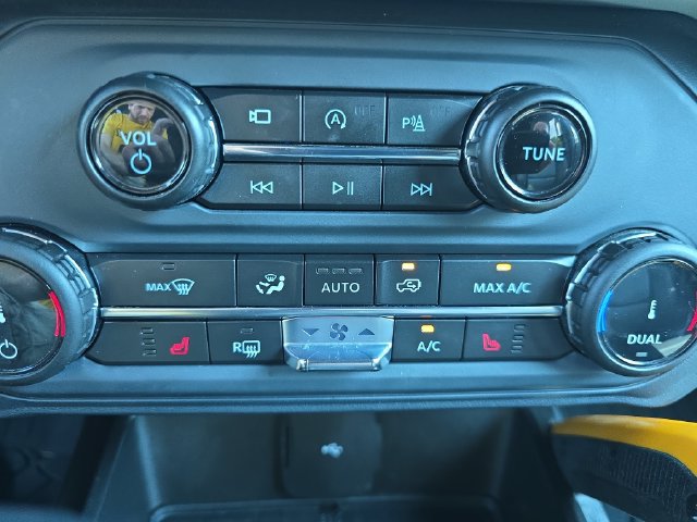 Used 2022 Ford Bronco Badlands w/ Sasquatch Package AWD/4WD image 24