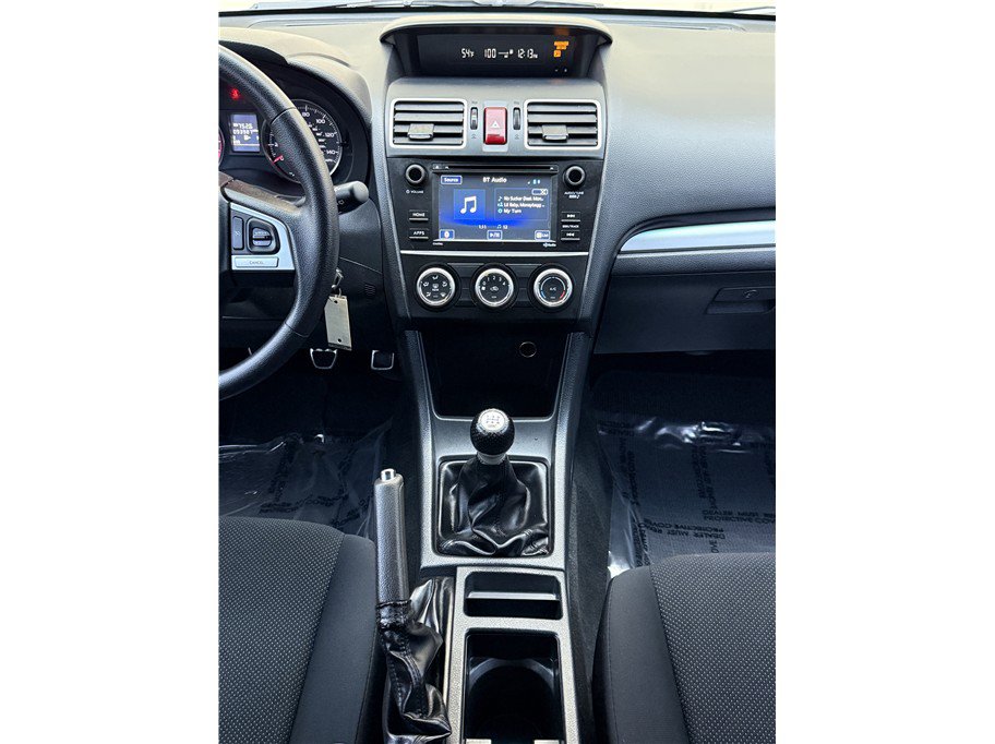 Used 2017 Subaru Crosstrek 2.0i image 16