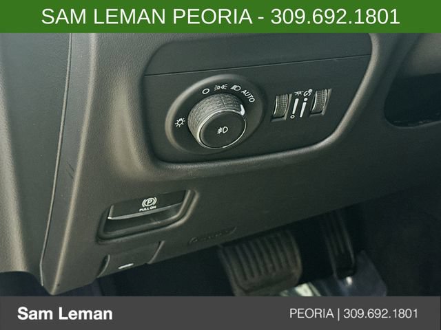 New 2026 Jeep Grand Cherokee L Summit w/ Obsidian Package AWD/4WD image 10