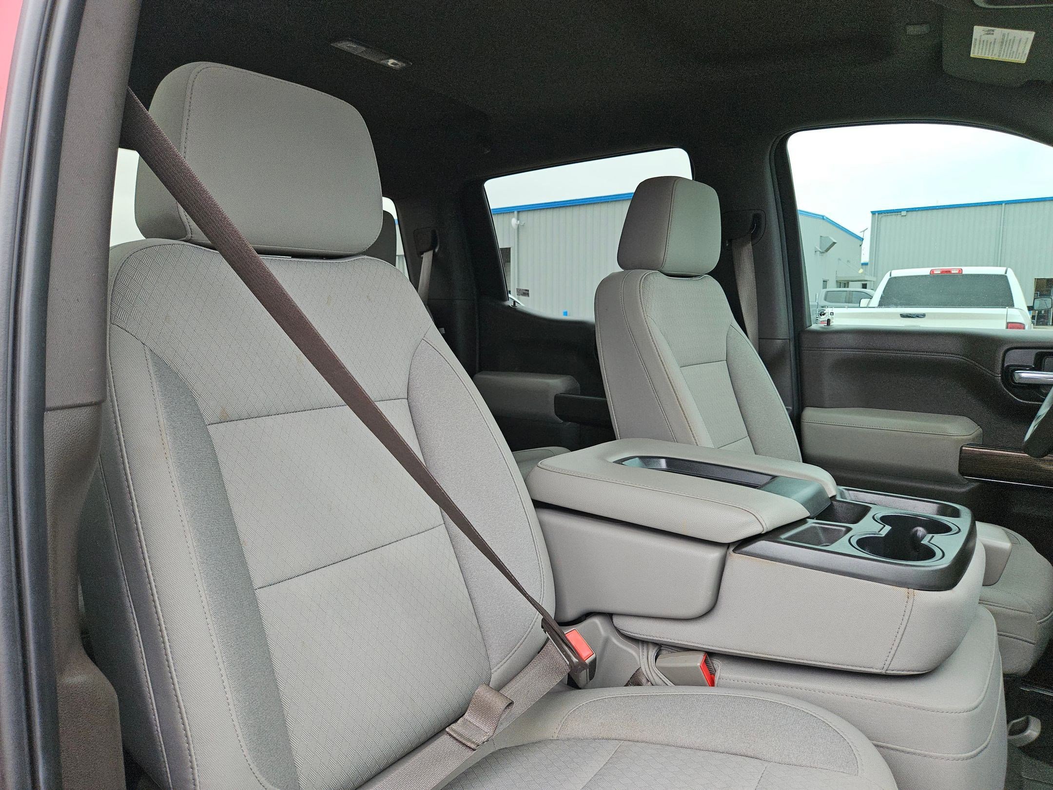 Used 2019 Chevrolet Silverado 1500 LT RWD image 27