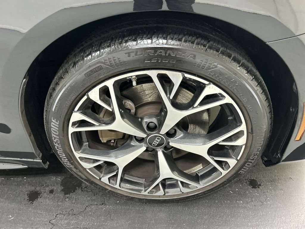 Certified 2026 Audi A6 Premium Plus w/ Premium Plus Package AWD/4WD image 9