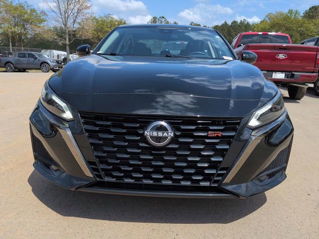 Used 2025 Nissan Altima 2.5 SR image 9