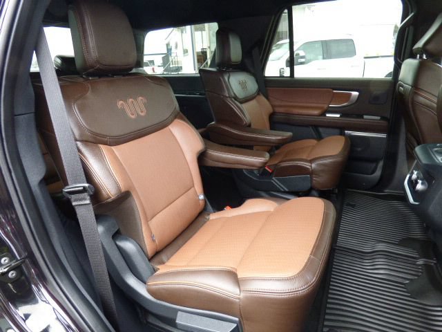 Used 2025 Ford Expedition King Ranch AWD/4WD image 21