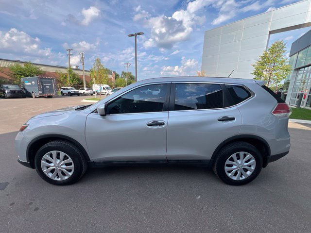 Used 2016 Nissan Rogue S AWD/4WD image 6
