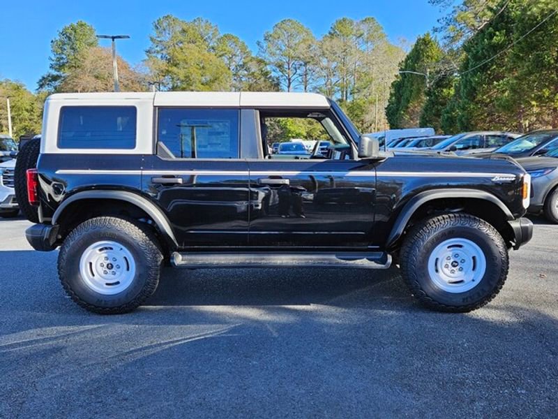 New 2025 Ford Bronco Heritage Edition image 15