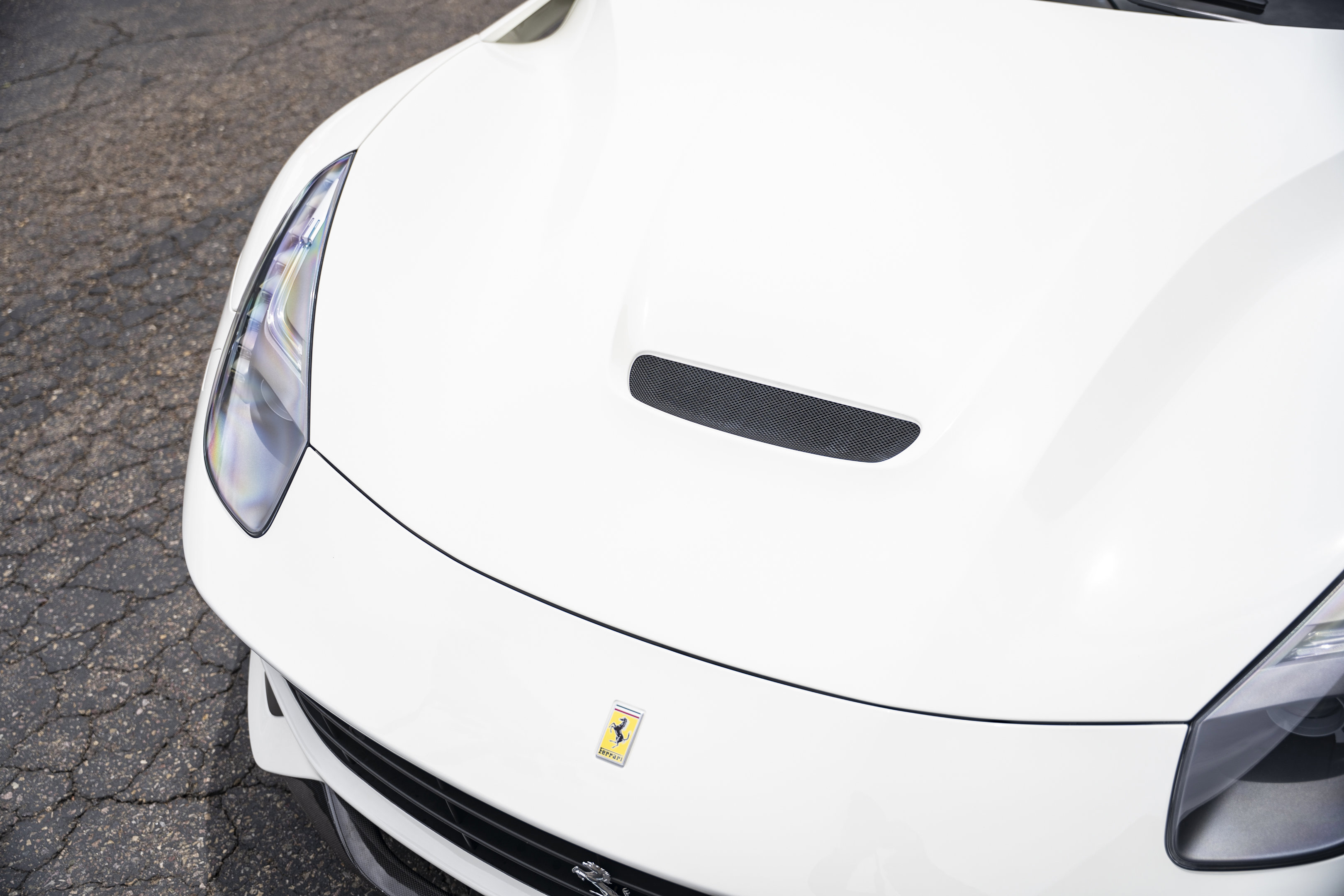 Certified 2015 Ferrari F12 Berlinetta RWD image 13
