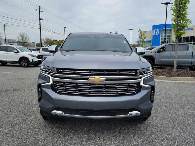 Used 2021 Chevrolet Tahoe Premier w/ Premium Package RWD image 2