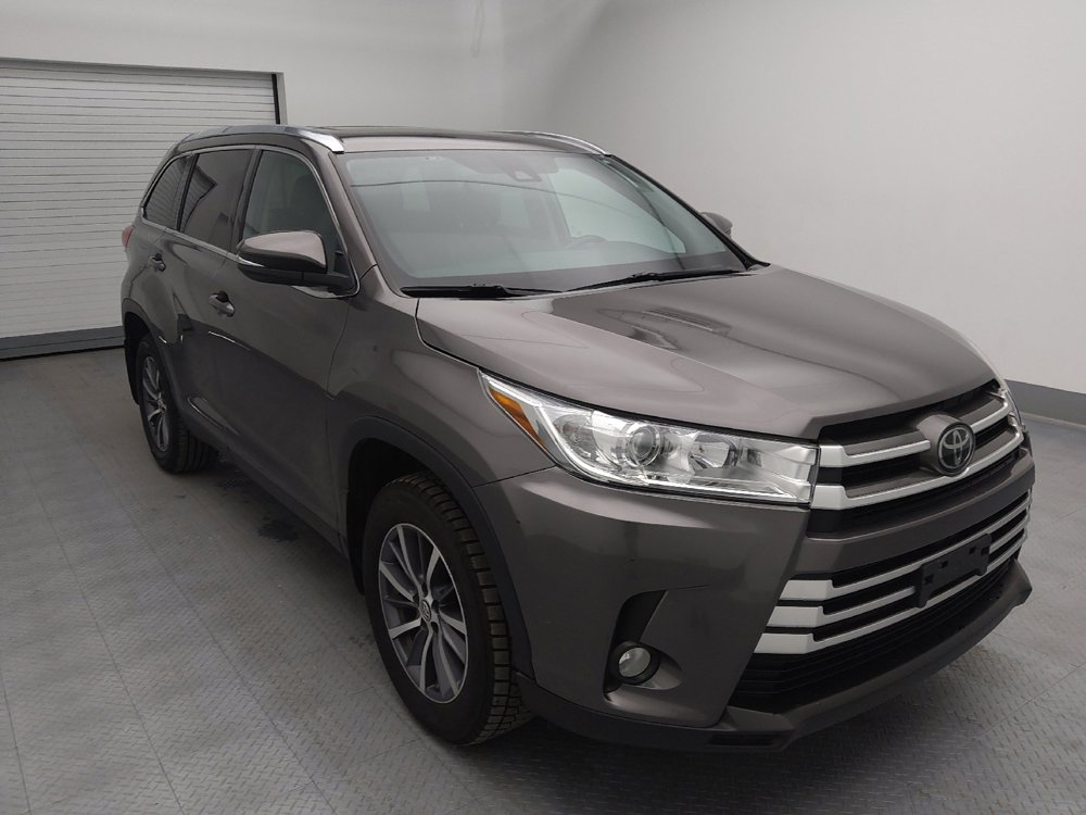 Used 2019 Toyota Highlander XLE image 13