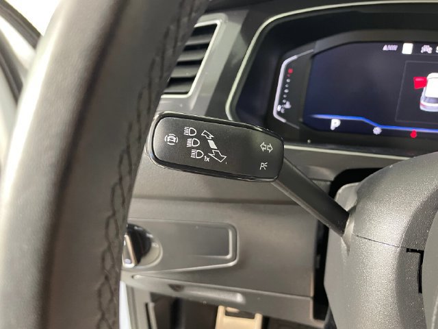 Used 2024 Volkswagen Tiguan SEL R-Line AWD/4WD image 14
