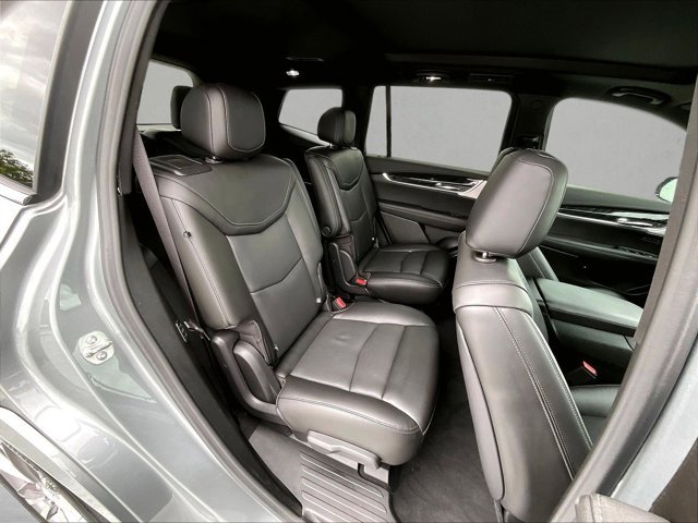 Used 2024 Cadillac XT6 Premium Luxury AWD/4WD image 29