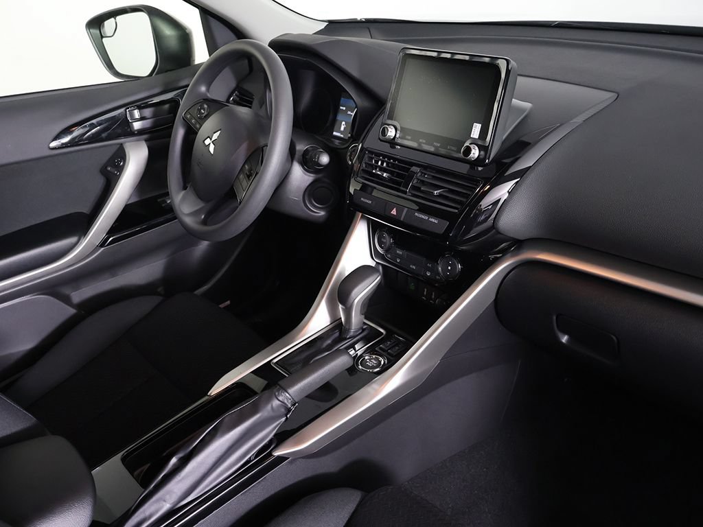 New 2026 Mitsubishi Eclipse Cross LE AWD/4WD image 24