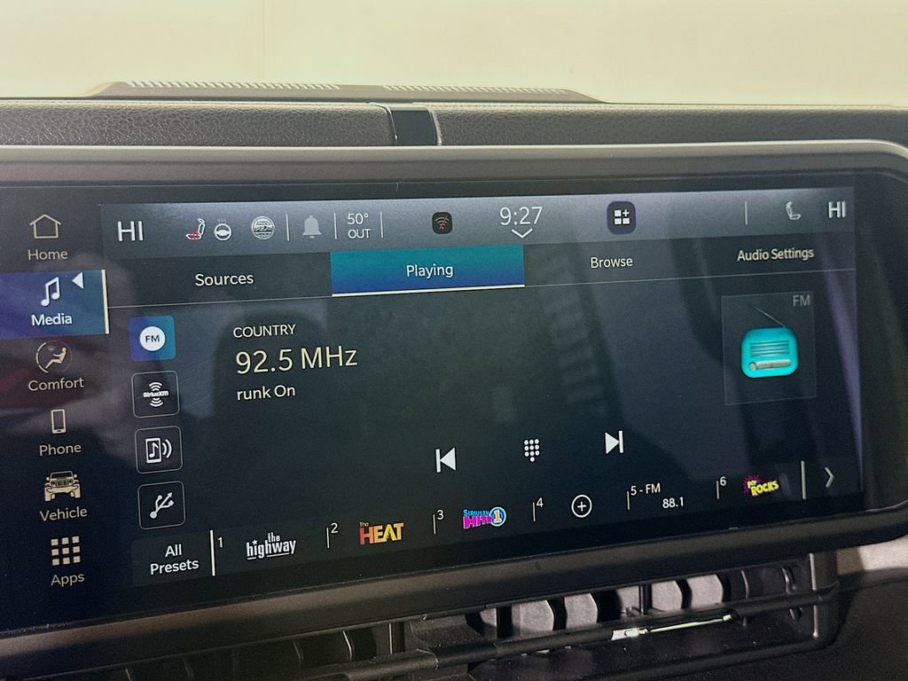 Used 2024 Jeep Gladiator Sport image 28