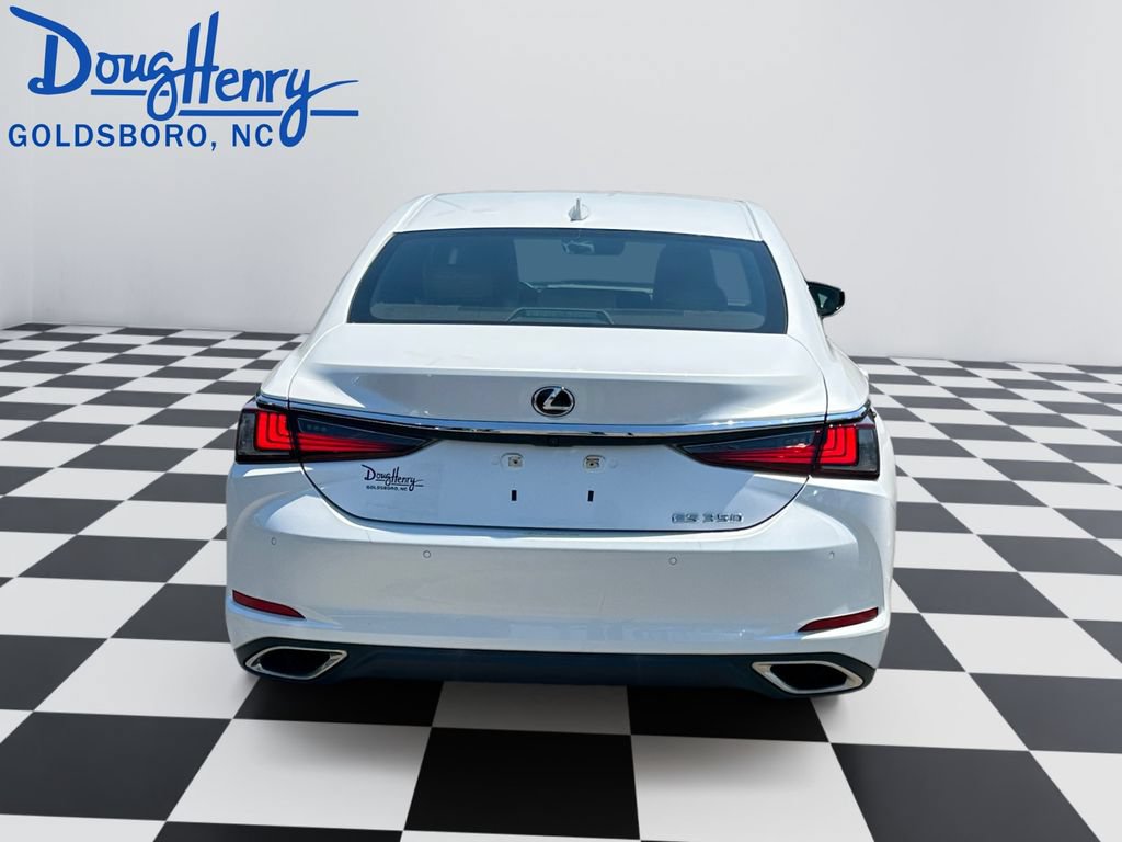 Used 2021 Lexus ES 350 w/ Premium Package FWD image 4