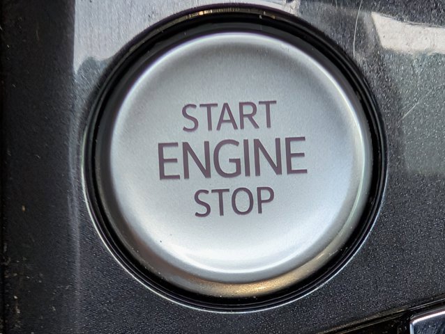 Used 2023 Volkswagen Tiguan SE image 25