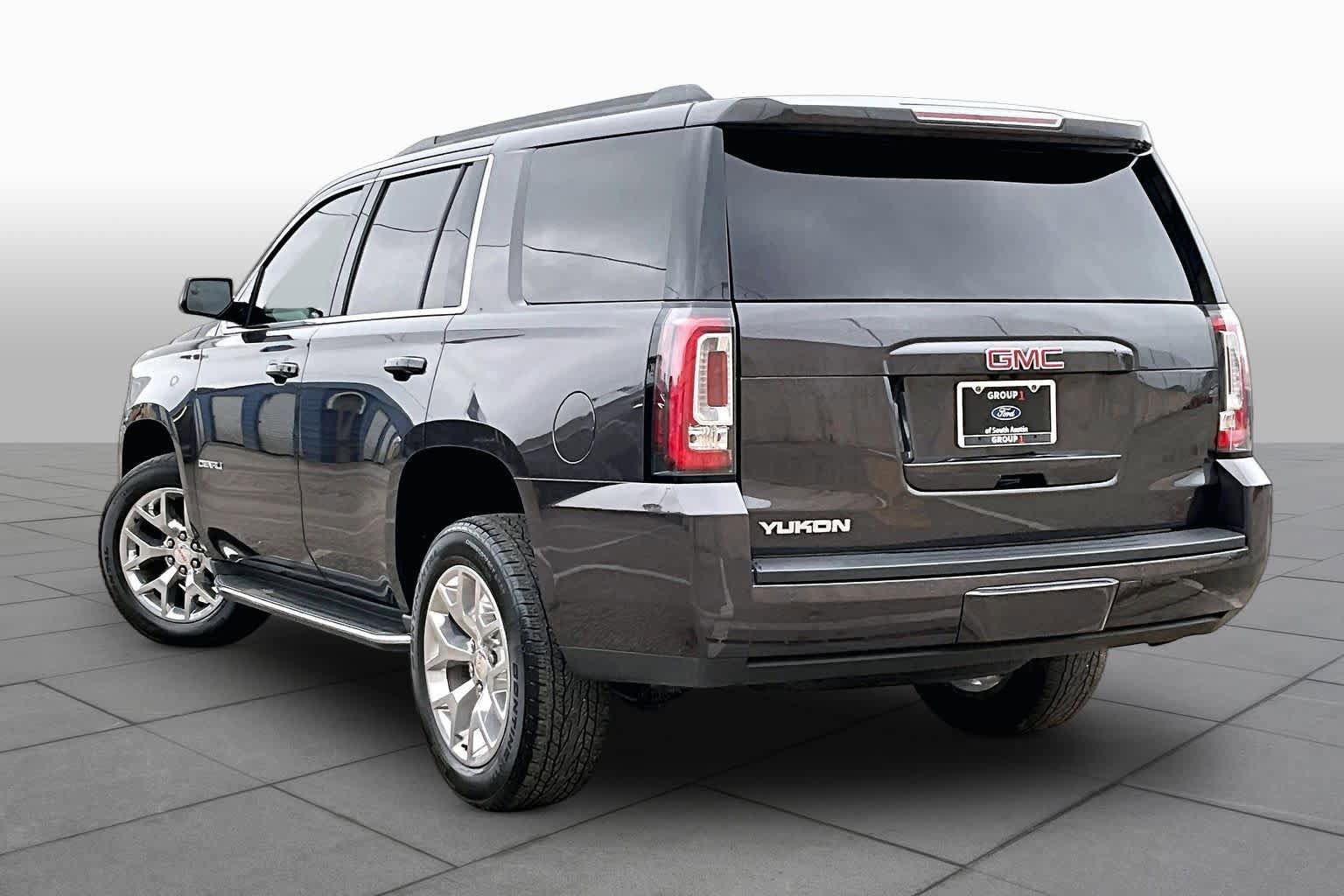 Used 2015 GMC Yukon SLE w/ Convenience Package RWD image 12