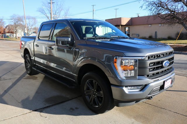 Used 2023 Ford F150 Lariat image 10
