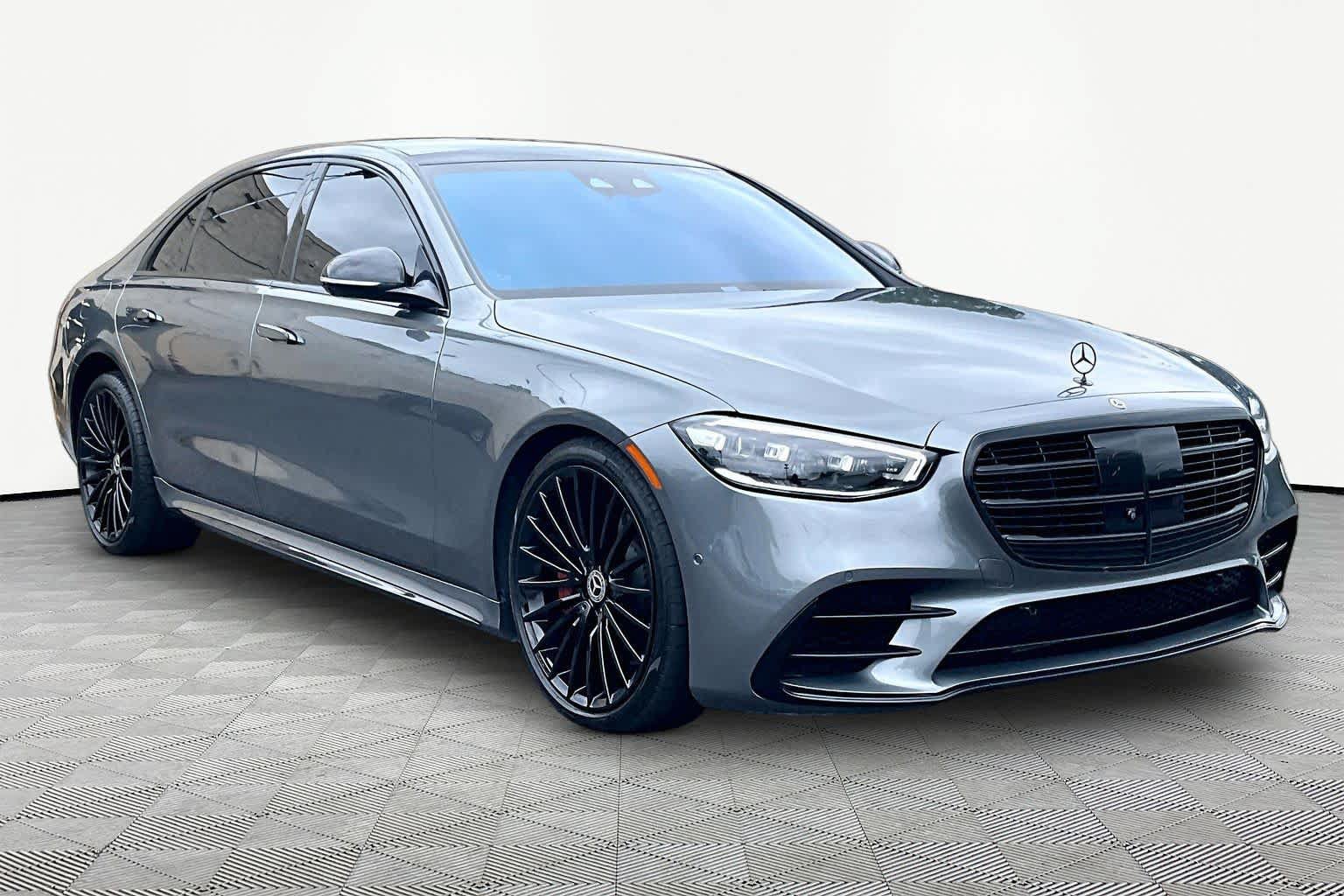 Used 2021 Mercedes-Benz S 580 4MATIC Sedan image 3