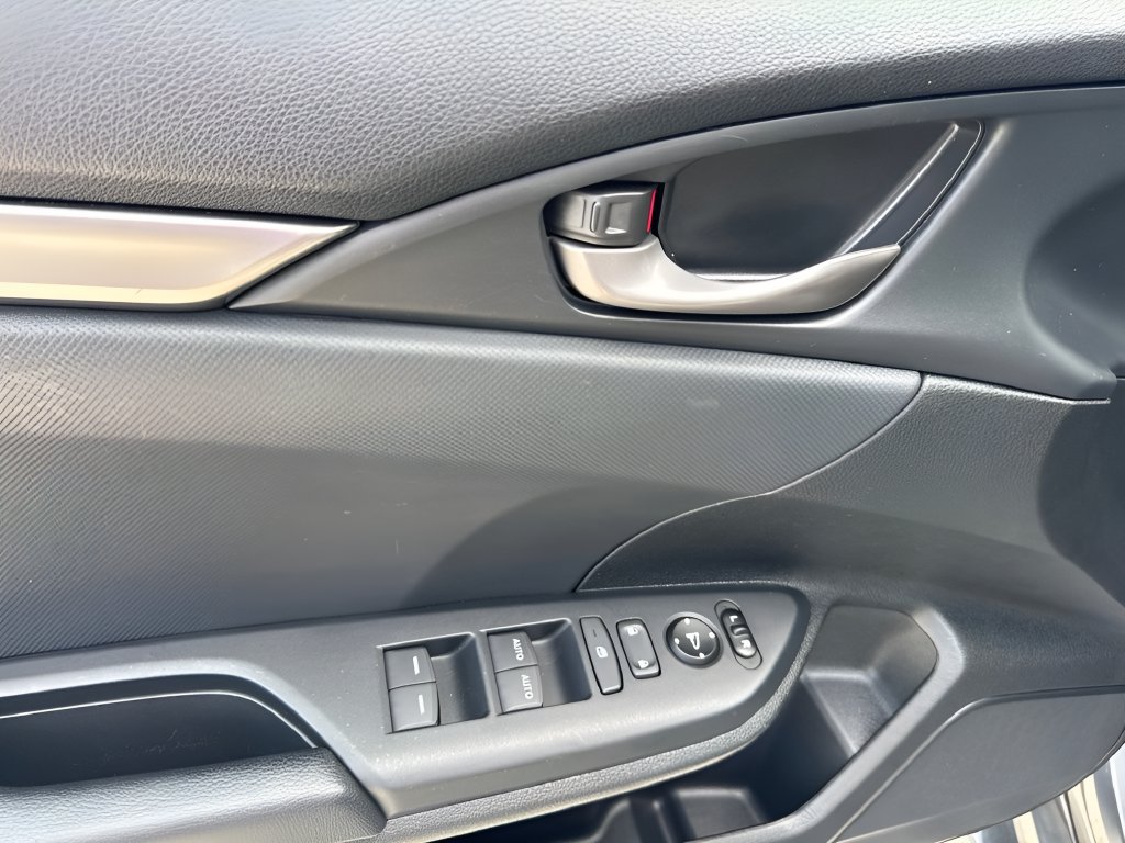 Used 2021 Honda Civic Sport image 22