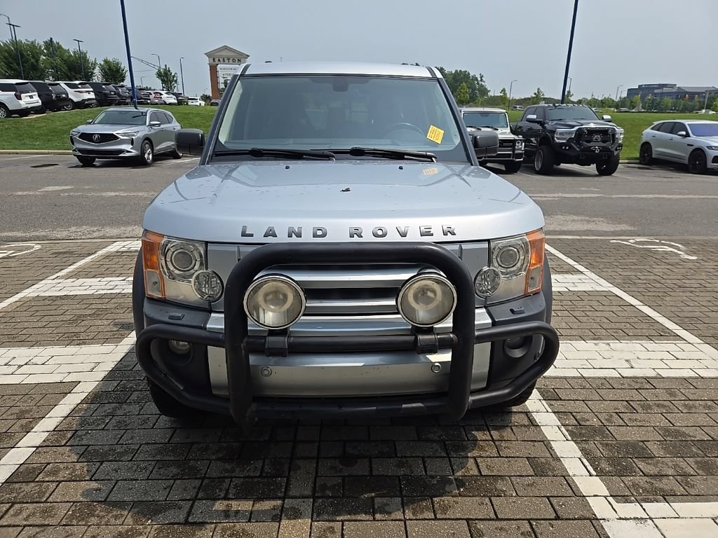 Used 2007 Land Rover LR3 SE AWD/4WD image 2