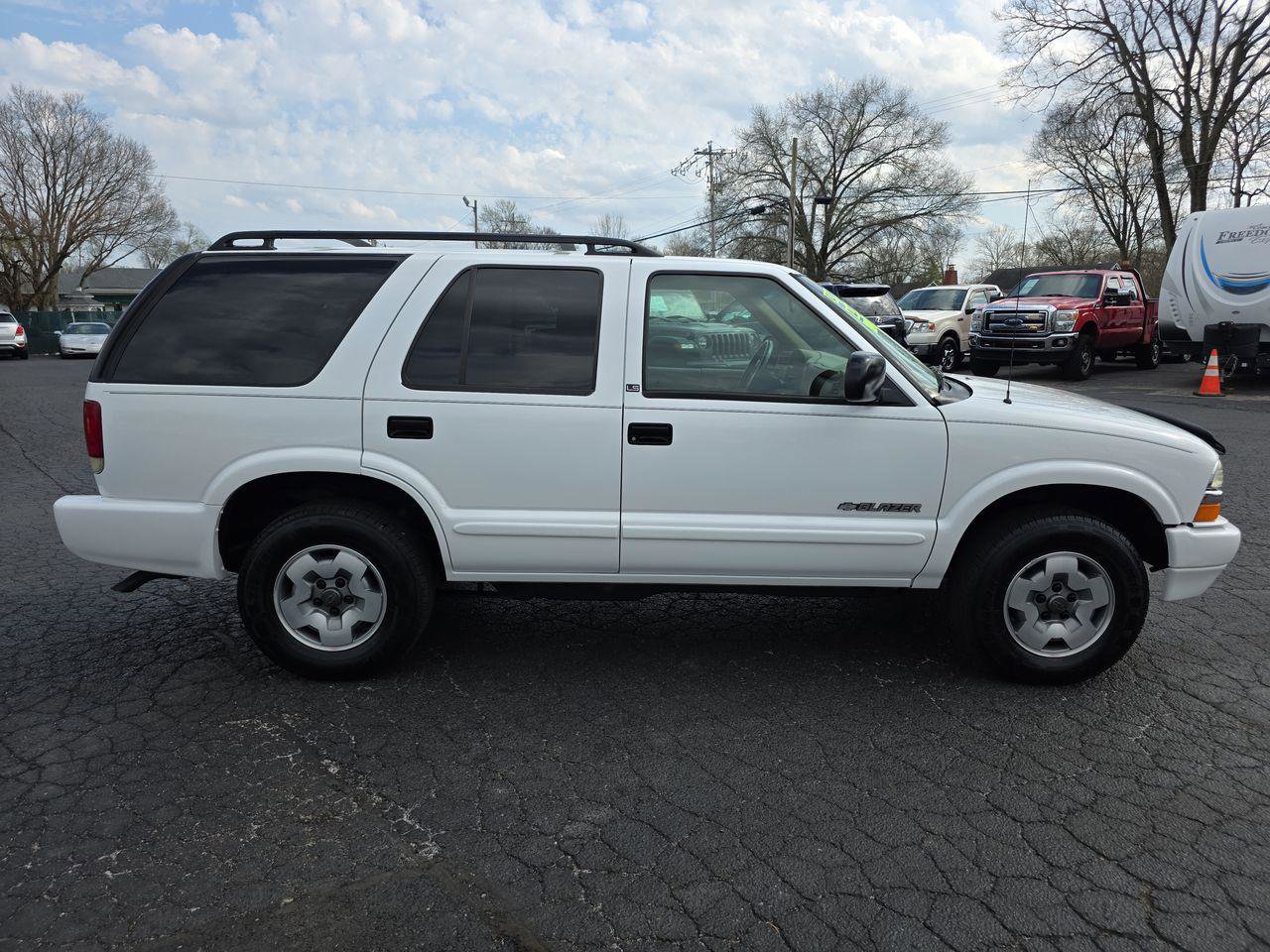 Used 2002 Chevrolet Blazer LS w/ Preferred Equipment Group image 21