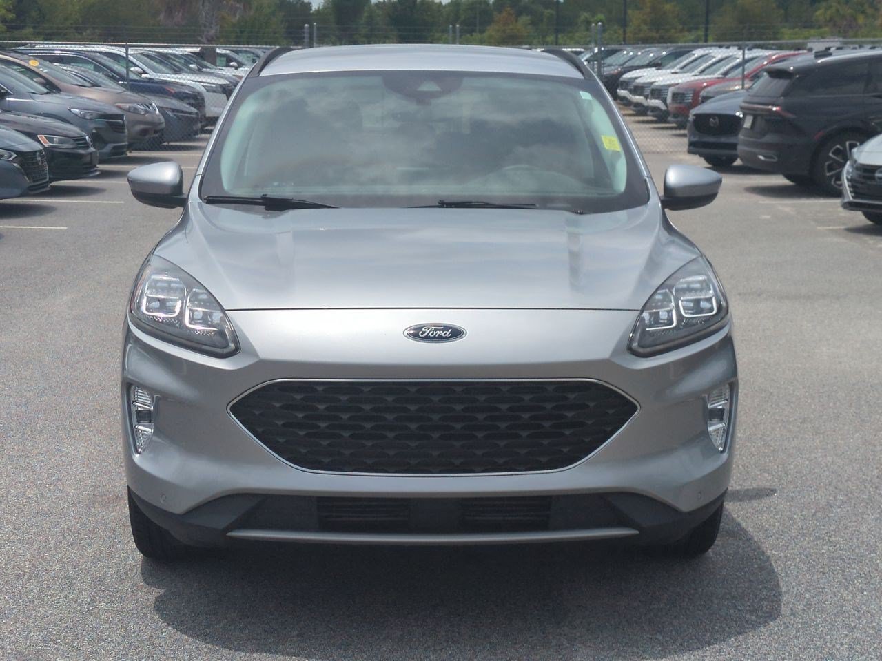 Used 2022 Ford Escape Titanium w/ Class II Trailer Tow Package AWD/4WD image 9